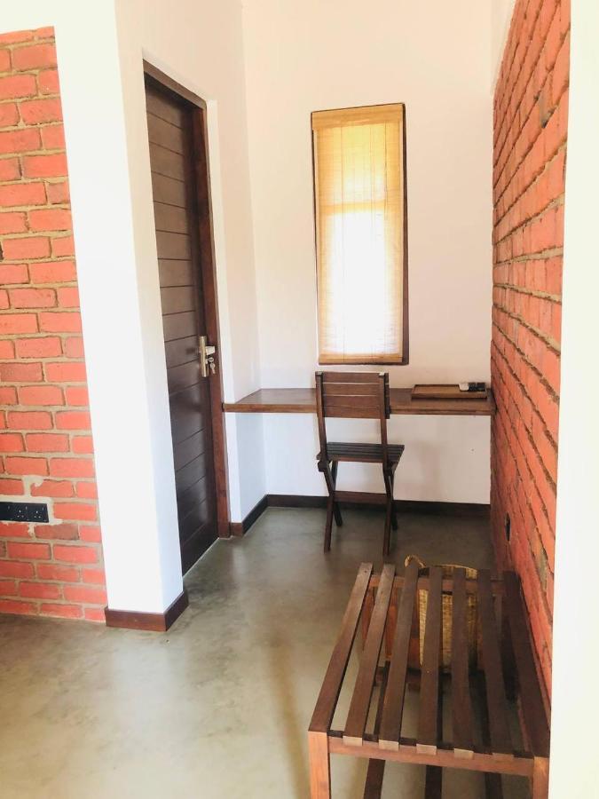Lolu Village Resort Anuradhapura Bagian luar foto