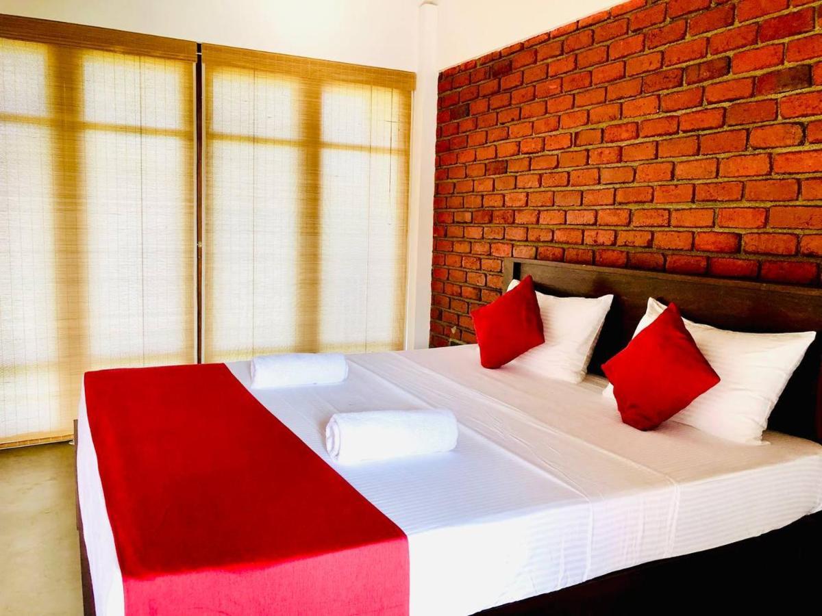 Lolu Village Resort Anuradhapura Bagian luar foto
