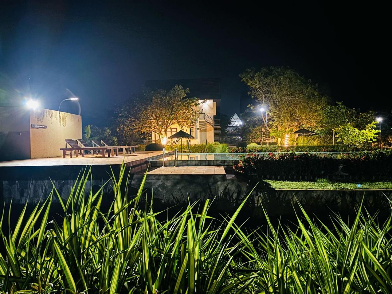 Lolu Village Resort Anuradhapura Bagian luar foto